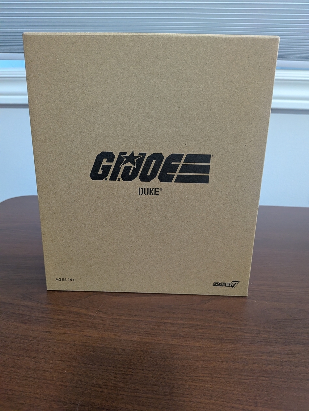 G.I. Joe Duke Collector Box - Ultimates! Collection - Picture 3 of 5